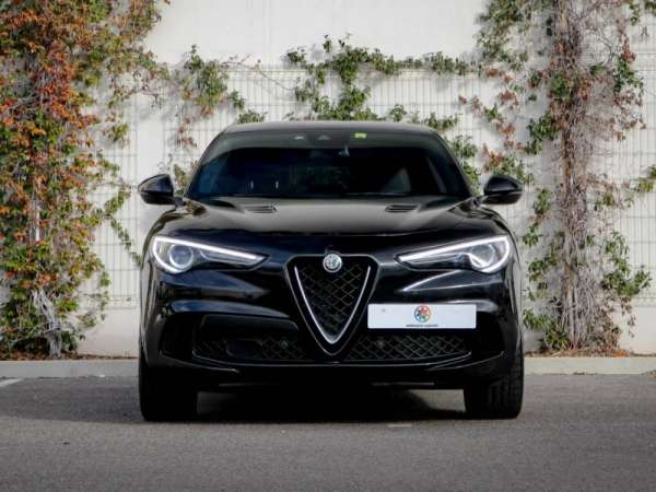 Alfa-Romeo-Stelvio-2.9 V6 510ch Quadrifoglio Q4 AT8-Occasion Monaco